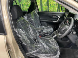 運転席シート廻りは使用感も少なく、良好な状態となっています。丁寧に使われていたことがよくわかりますね。