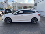 ≪BMW Premium Selection≫ ご購入後、2年or1年間走行距離無制限保証!万一、修理が必要な場合は工賃まで含めて無料で対応!全国のBMWディーラー対応可能ですので遠方の方も安心!(消耗品、後付け品除く)。
