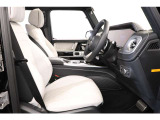 Gクラス G450d ローンチ エディション (ISG)  4WD 1オーナー車 白革 マヌファクトゥ...
