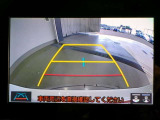 バックガイドモニターで、後方を確認しながら安心して駐車することができます。運転初心者も熟練者も必須の機能ですよ!