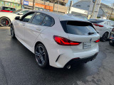 ご納車前には、BMWを熟知したメカニックによる100項目の点検・整備を行います。不具合箇所、交換時期に達している部品に関しましては、全て当社負担で交換してからのご納車となります。