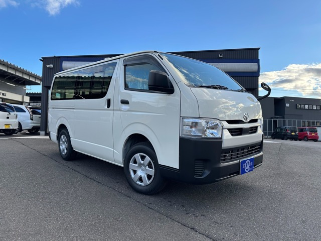 ハイエースバン 2.8 DX ロング ディーゼル 4WD （3DF-GDH206V）
