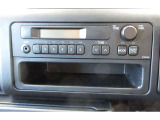 純正AM/FMラジオ付。