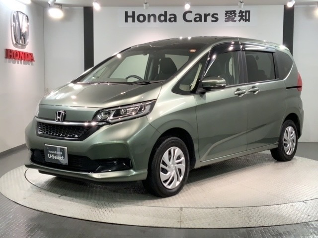 フリード1.5 G ホンダセンシング サイドリフトアップシート 4WD