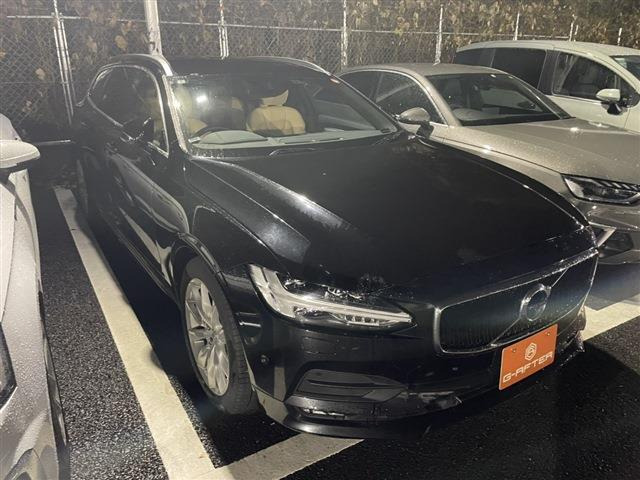 V90D4 モメンタム ディーゼル禁煙車 茶革シート 純正ナビ フルセグ