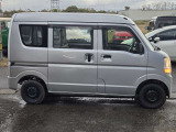 当店では、車両をご覧いただくために、事前の来店予約をおすすめしております。タイミングによっては他のお客様と商談中だったり、車両が一時移動している場合があるためです。
