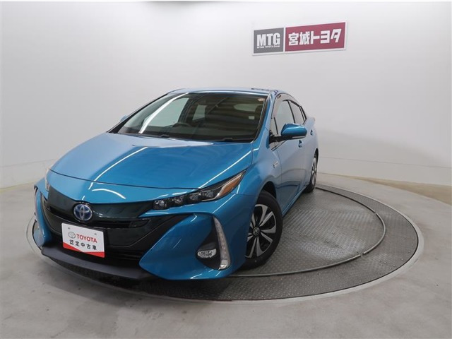 トヨタ プリウスPHV 