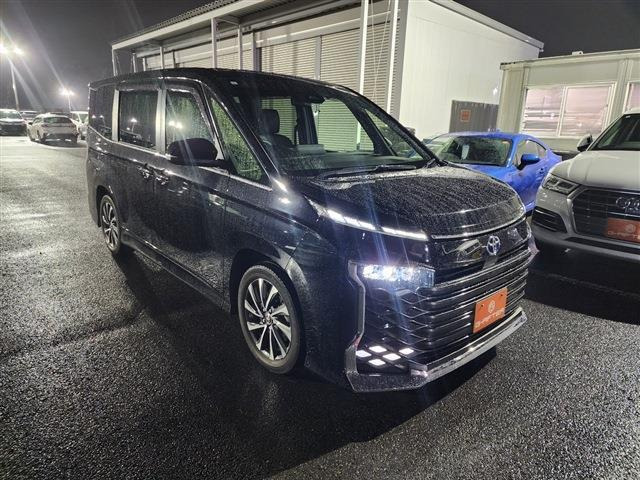 ヴォクシー 1.8 ハイブリッド S-Z 禁煙車 純正10型ナビ フルセグTV