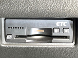 【ETC】高速道路の料金所をストレスなく通過!話題のスポットやサービスエリアに多い「スマートIC」利用時は必須のアイテムです。当店でセットアップを実施、ご納車当日からすぐにご利用いただけます!