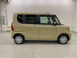 軽自動車、小型車を中心に常時300台展示車を御用意させて頂いております
