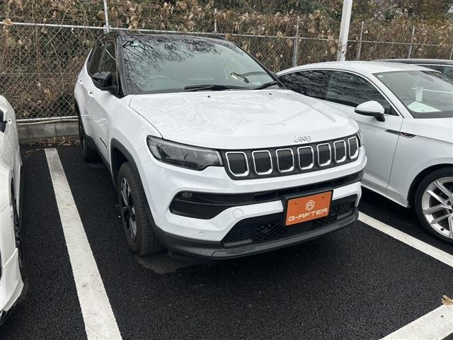 コンパス ロンジチュード 禁煙車 黒ハーフレザーシート フルセグ