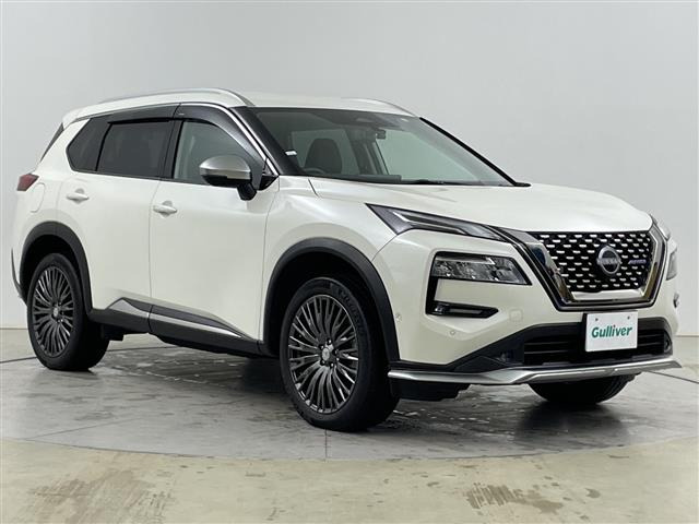 エクストレイル1.5 AUTECH アドバンスド パッケージ e-4ORCE 4WD4WD 本革シート