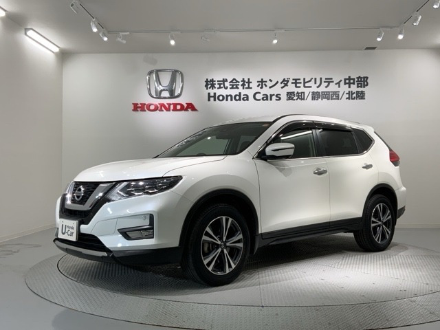 エクストレイル2.0 20X 4WD 3列車