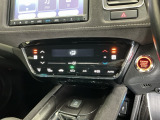 運転席/助手席シートヒーターで寒い日もすぐに温かくなり快適に過ごせます。2段階の温度調整が可能です