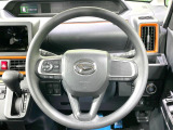 ステアリングも使用感が少なく、きれいな状態となっております♪