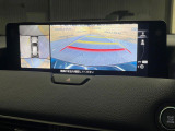 【360&deg;ビューモニター】専用のカメラにより、上から見下ろしたような視点で360度クルマの周囲を確認することができます☆死角部分も確認しやすく、狭い場所での切り返しや駐車もスムーズに行えます。