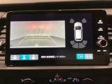 バックでの車庫入れも安心です! リアカメラが付いているバックモニター付のナビディスプレーを装備しております。バンパーについているソナーや、操作線もついており距離感も画面から確認できます。