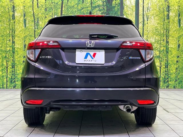 ホンダ ヴェゼル 1.5 ハイブリッド Z の中古車詳細 (33,095km, ルーセ