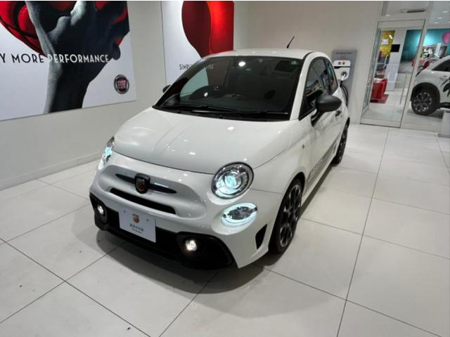 アバルト595 コンペティツィオーネ 
