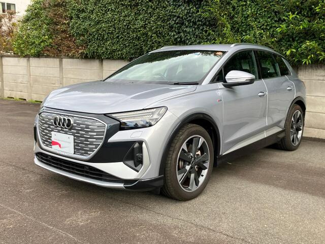 Q4 e-tron45 Sライン