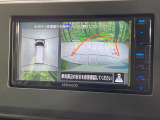 【マルチアラウンドモニター】専用のカメラにより、上から見下ろしたような視点で360度クルマの周囲を確認することができます☆死角部分も確認しやすく、狭い場所での切り返しや駐車もスムーズに行えます。