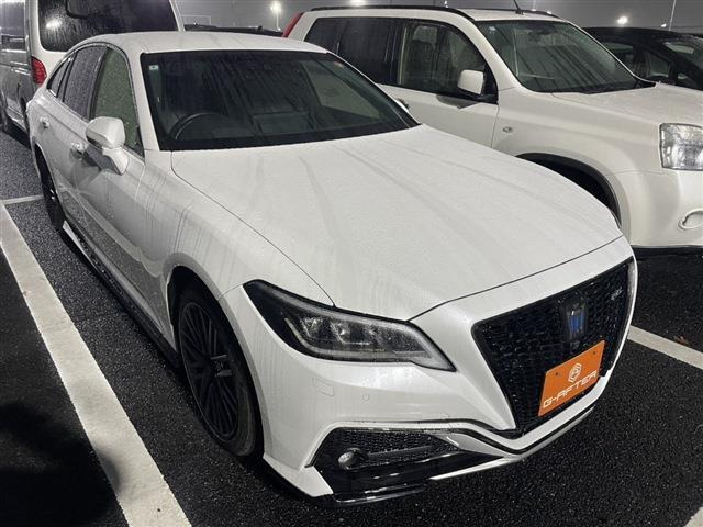クラウン ハイブリッド 2.5 RS リミテッドII 禁煙車 ワンオーナー TRDフルエアロ