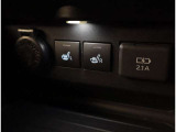 シートヒーターも付いてますので冬でも快適に運転できます。