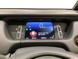 デジタル表示のスピードメーターとタコメーター、燃費やオドメーターなどの表示の他に、ホンダセンシング機能などの表示もできる多機能なマルチインフォメーション・ディスプレイです。
