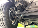 お車を安心してお乗りいただく為には、足回りの定期点検が欠かせません。サービスサポート(有償保証)では無料点検もご提供しており、安心のカーライフをお過ごしいただけるサポート体制が整っています。