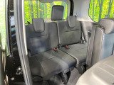 3列目シートはもちろん状態良好☆大人でもゆったりと座って頂けますので、大人数でのお出かけもラクラクです♪ご家族で、気の知れた仲間で、ドライブに行くのが楽しみですね♪