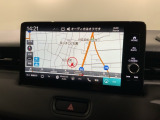 アップルカープレイ・アンドロイドオート対応純正ナビ搭載です。知らない道も安心ですね!