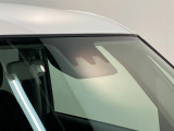 品質へのこだわり!フロアマットやシートなど車内をキレイに清掃し、ニオイや汚れなどを徹底的にクリーニングしてもらっております。室内はピカピカです☆