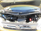 整備工場で点検・整備してからのお渡しです!エンジンルームもきれいです♪ くわしくはスタッフへ!