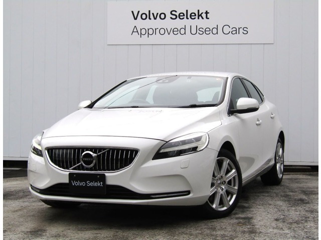 V40T3 インスクリプション