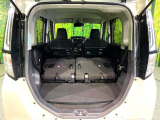 普段のお買い物や通勤、送迎等に十分な荷室スペースを確保しております。セカンドシートを倒すと、大きな荷物の積載も可能です♪