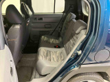 後部座席です。座り心地も足元もゆったり♪♪