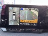 車を上から見下ろしたかのような映像が見れる全方位カメラのアラウンドビューモニター搭載!車庫入れが苦手な方への強い味方です。