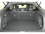 広々としたラゲージスペースを備えています。大きなものや長さのある荷物もしっかりと積み込めます。