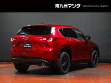 【CX-5】上質感と精悍さを兼ね備え、ワイド感を強調した意匠。オールラウンドな機能美と品格、洗練されたデザイン。
