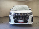 ワイド&ローのスタイルで走行安定性もばっちりです。運転しやすくロングドライブも安心です。