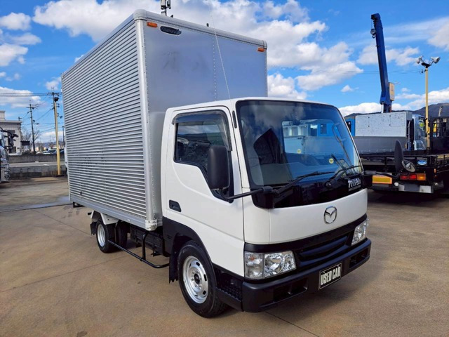 タイタンダッシュ  パネルバン 積載1.45t