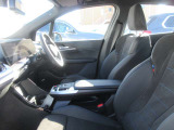 車内での喫煙歴も無く綺麗な状態をキープしております。