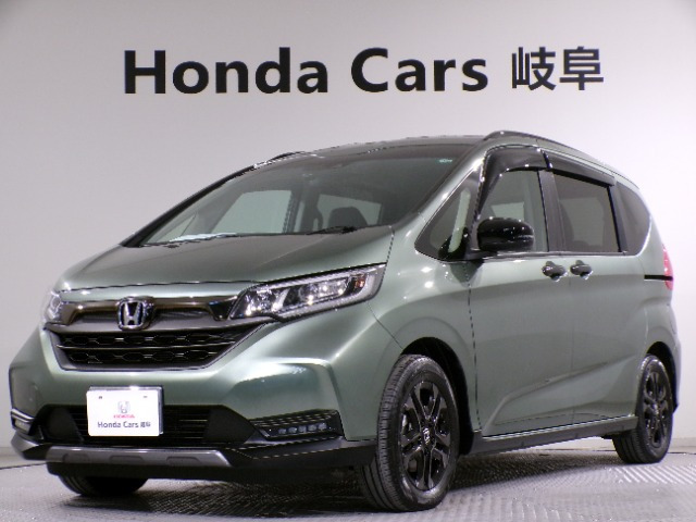 フリード1.5 ハイブリッド クロスター ブラックスタイル