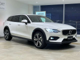V60クロスカントリー ウルトラ B5 AWD 4WD 