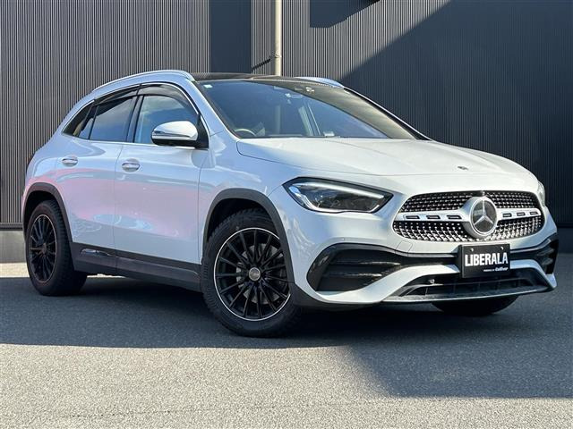 GLAクラス GLA200d 4マチック AMGライン 4WD 4WD 本革シート