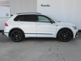 TIGUAN TSI R-LINE ブラックスタイルのご紹介です。