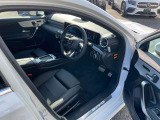 お問い合わせは正規ディーラーメルセデス・ベンツ北大阪サーティファイドカーセンター0120-838-038までお気軽にお問い合わせください。