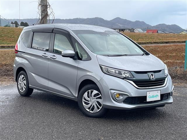 フリード1.5 G ホンダセンシング 4WD修復歴無し