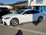 LS 500h Fスポーツ 4WD 