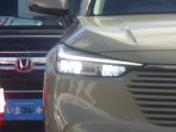★LEDヘッドライト搭載★ 白っぽく光る明るく省電力なLEDライト!先進的な白い輝きでフロントフェースを引き締めます☆